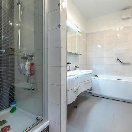 Stunning In W/ Wifi And 4 Bedrooms Apartamento *