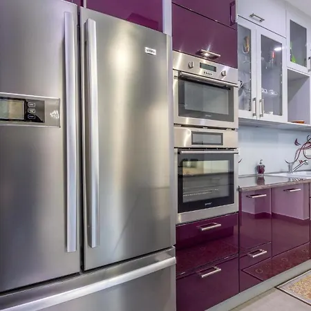 Apartamento Stunning In W/ Wifi And 4 Bedrooms Split