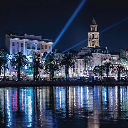 Stunning In W/ Wifi And 4 Bedrooms Apartamento *